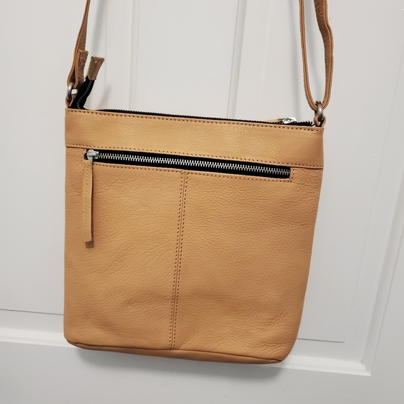 Luxeoria Pebble Grain Leather Crossbody Bag, Light Peach In Color, Classic - Picture 7 of 14